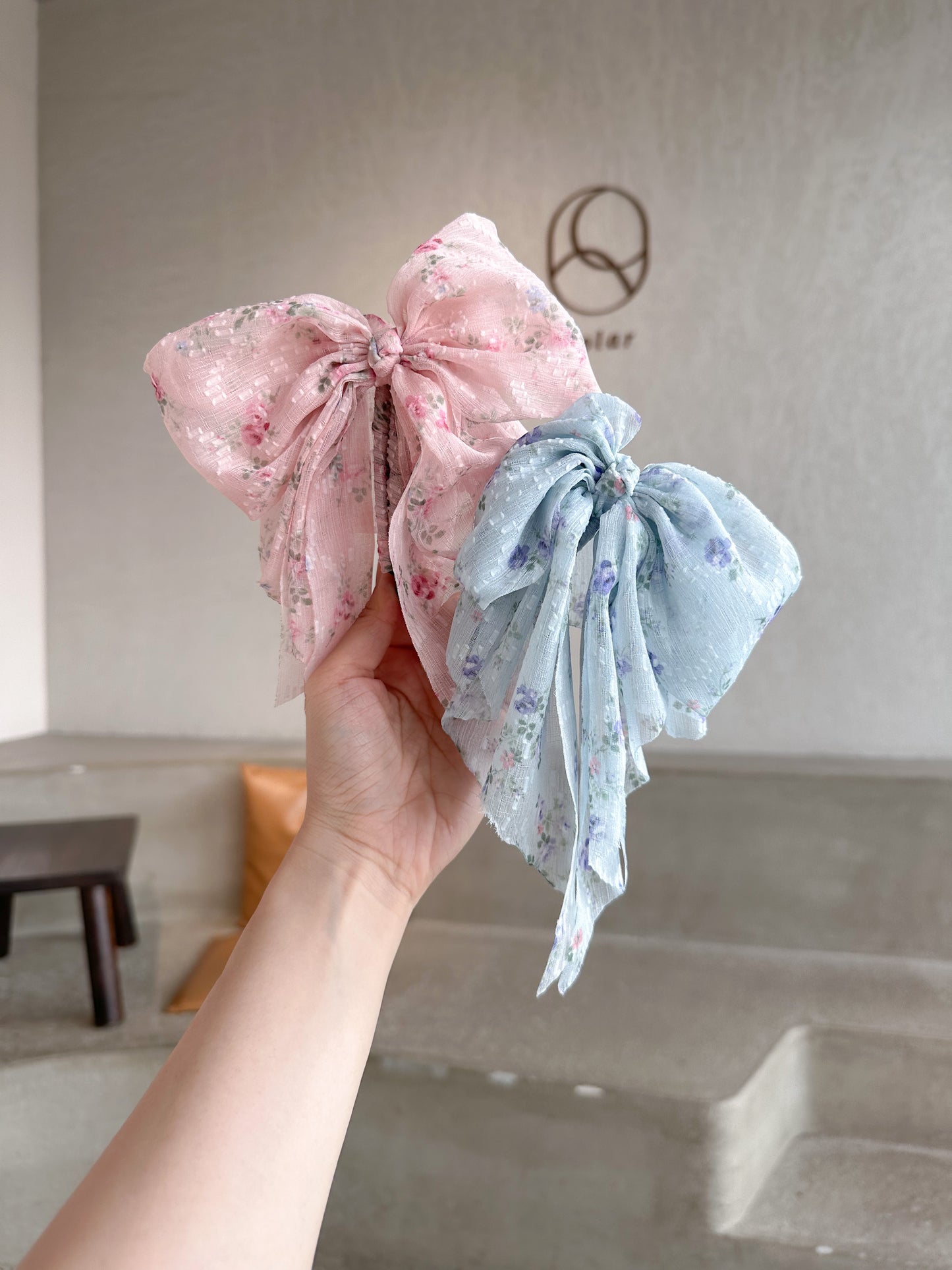 🧵立體布紋小碎花香蕉夾