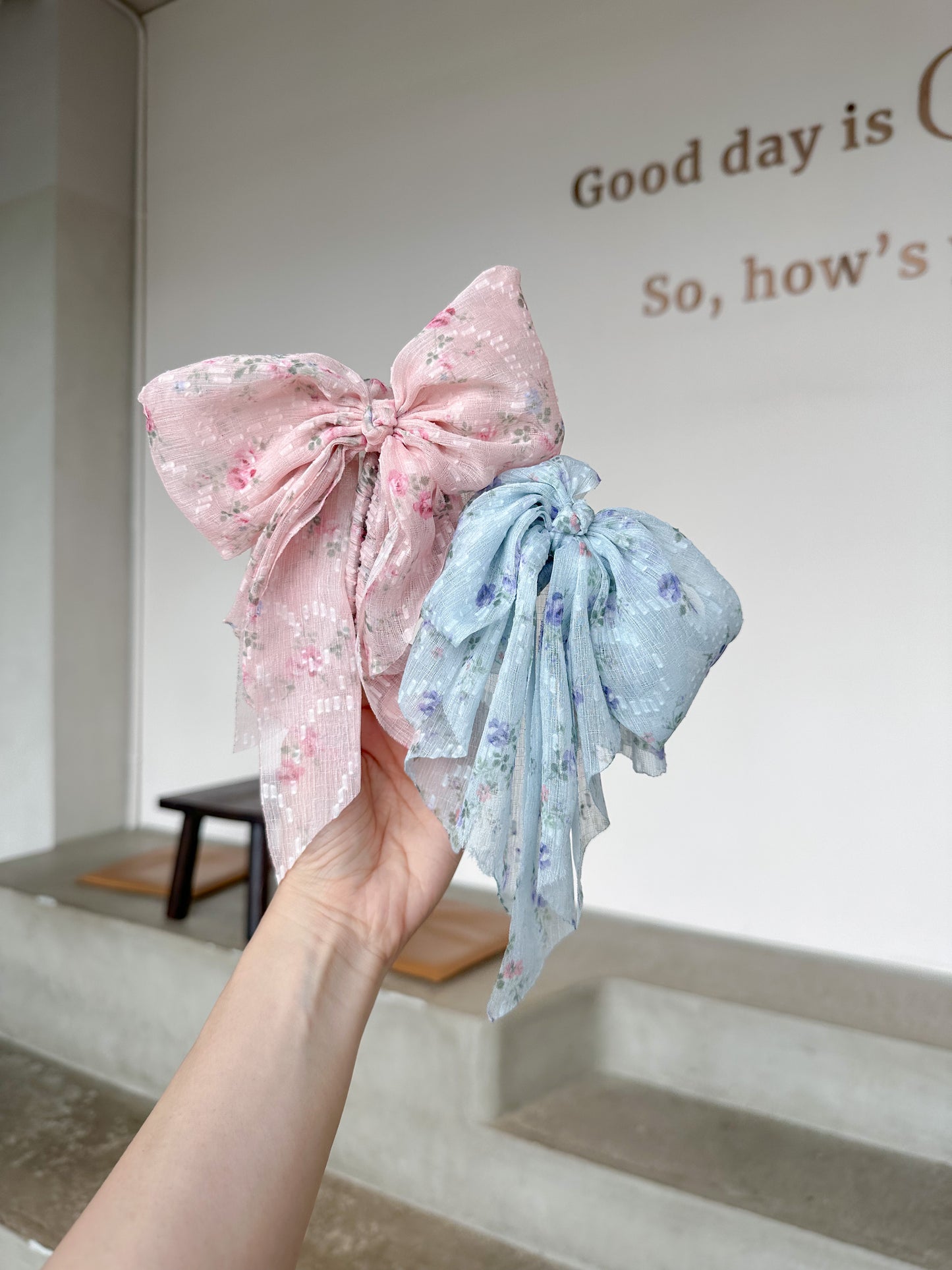 🧵立體布紋小碎花香蕉夾