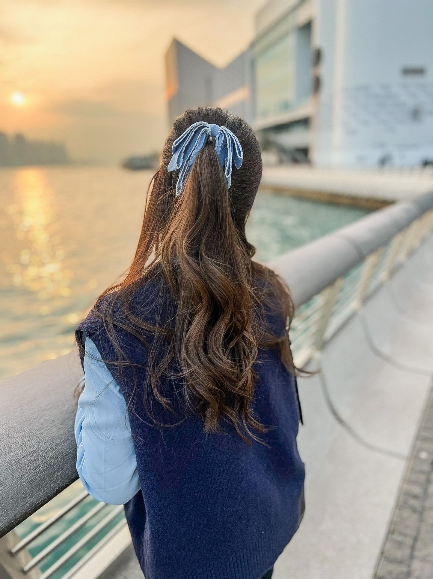 👖韓國牛仔布蝴蝶結香蕉夾