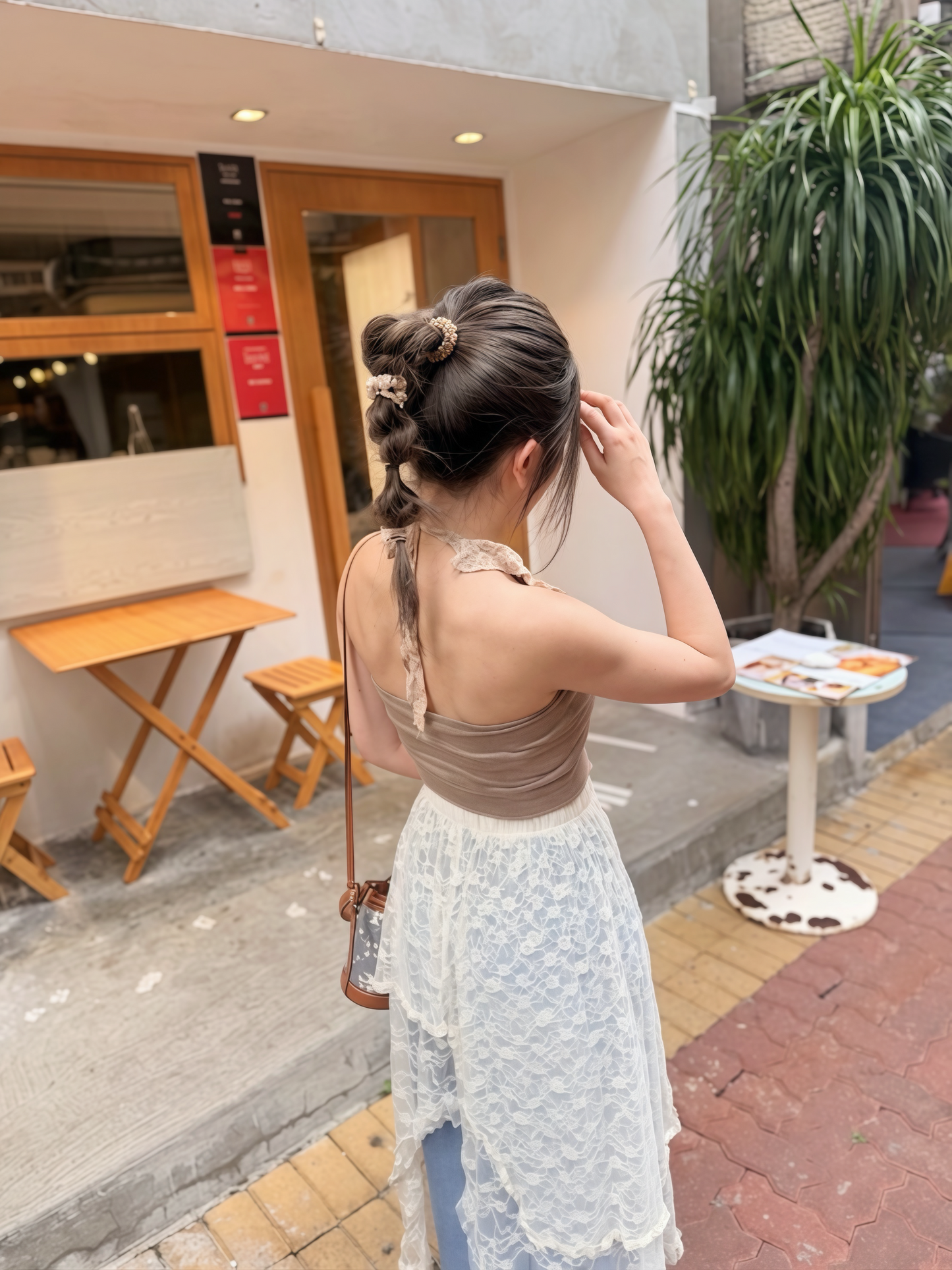 輕奢香檳金髮圈髮夾套裝